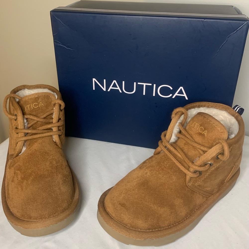 Sherpa Lined Winter Boot - 11 (kids)